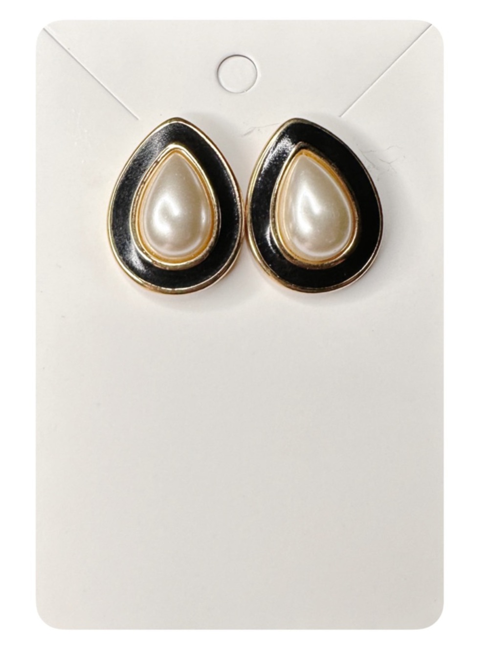 5/$25 😻 Vintage Pearl Teardrop Black and Gold Stud Earrings